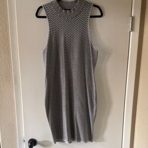 Minnie Rose Monochrome Zigzag Midi Dress